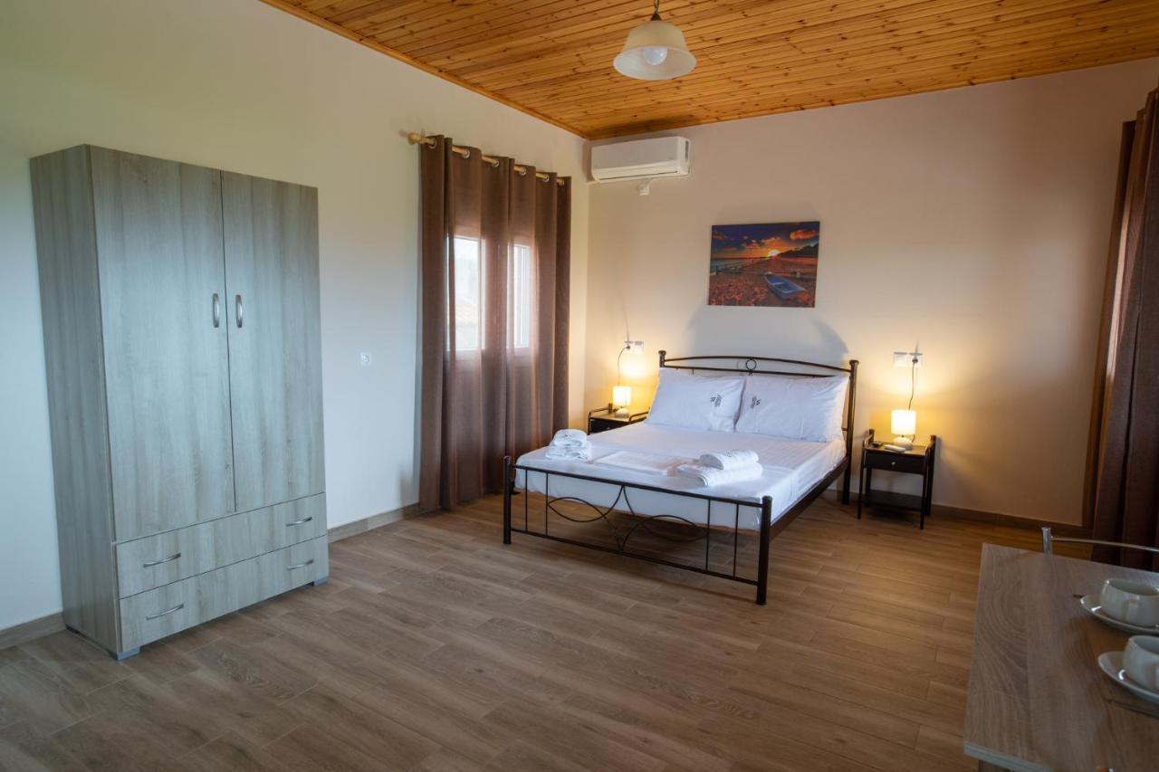Venia'S Apartments Skala Eresou Exterior photo