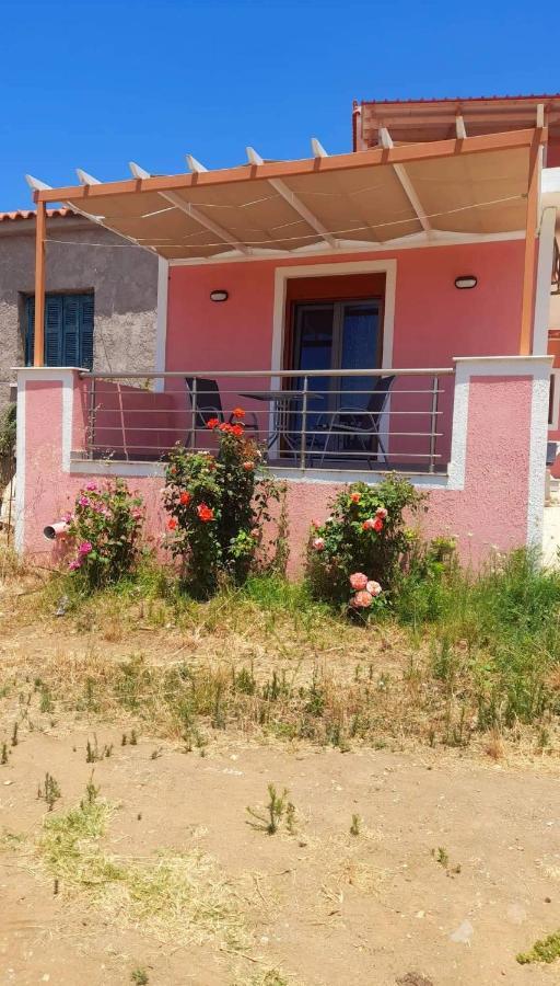 Venia'S Apartments Skala Eresou Exterior photo